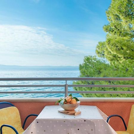 Apartments Promenada - Beachfront Tučepi Εξωτερικό φωτογραφία