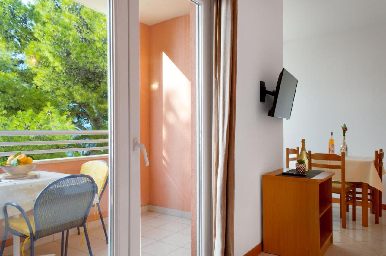 Apartments Promenada - Beachfront Tučepi Εξωτερικό φωτογραφία