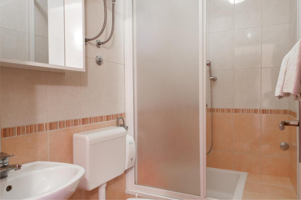Apartments Promenada - Beachfront Tučepi Εξωτερικό φωτογραφία