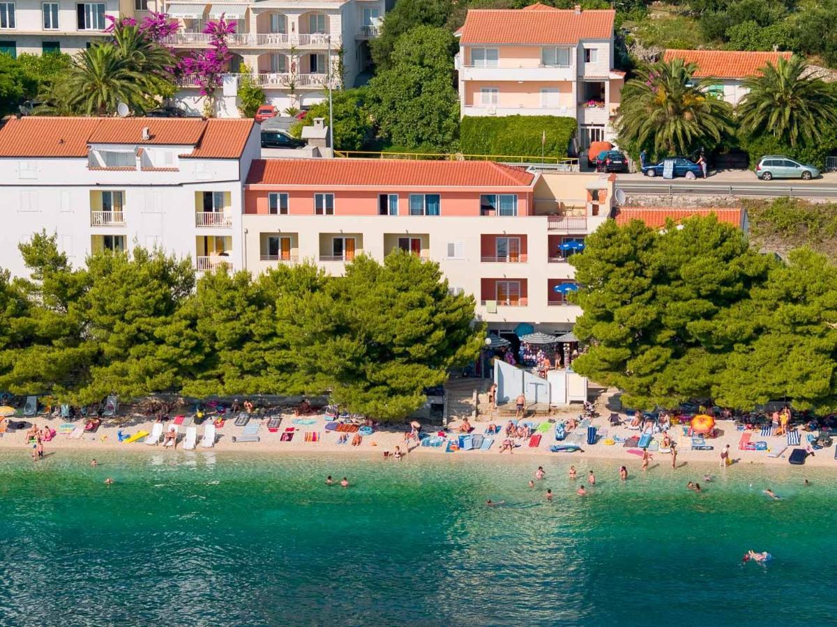Apartments Promenada - Beachfront Tučepi Εξωτερικό φωτογραφία