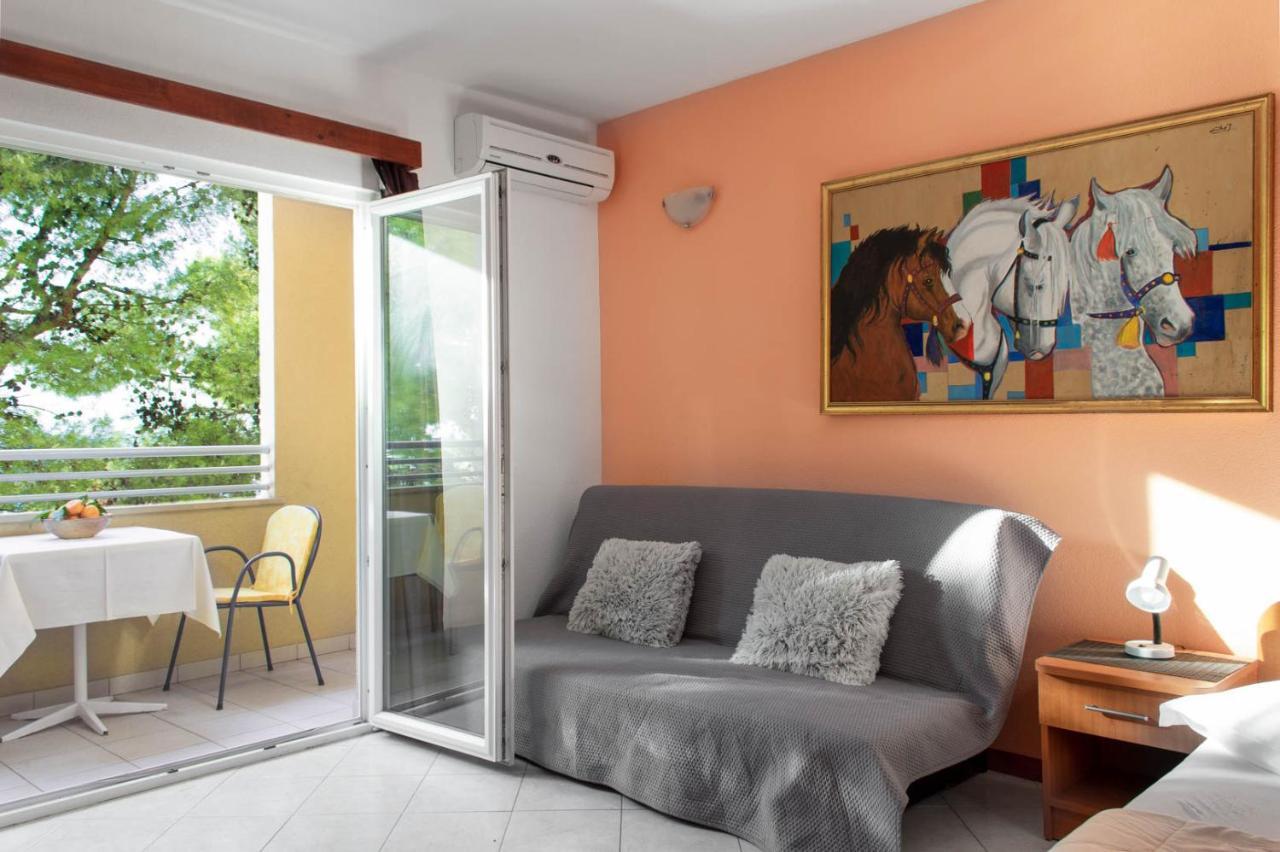 Apartments Promenada - Beachfront Tučepi Εξωτερικό φωτογραφία