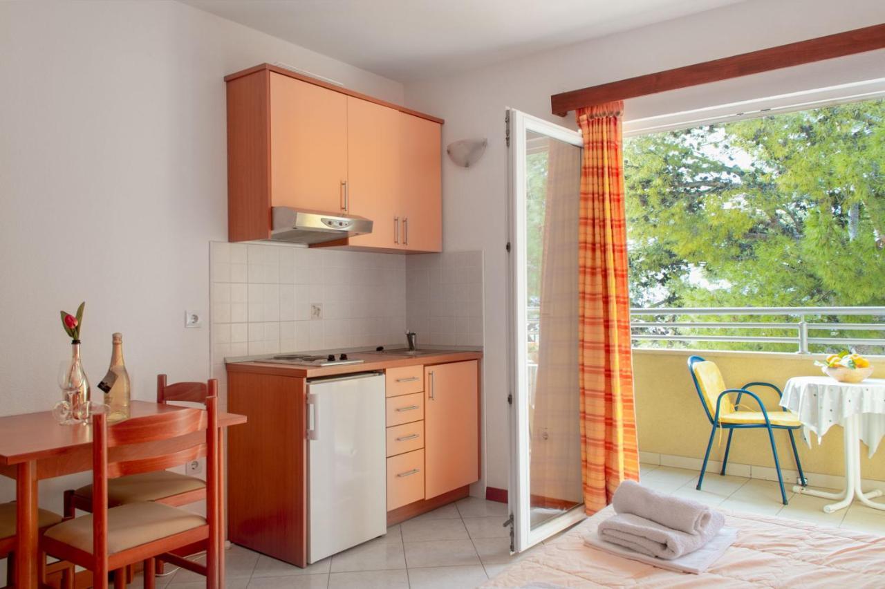 Apartments Promenada - Beachfront Tučepi Εξωτερικό φωτογραφία