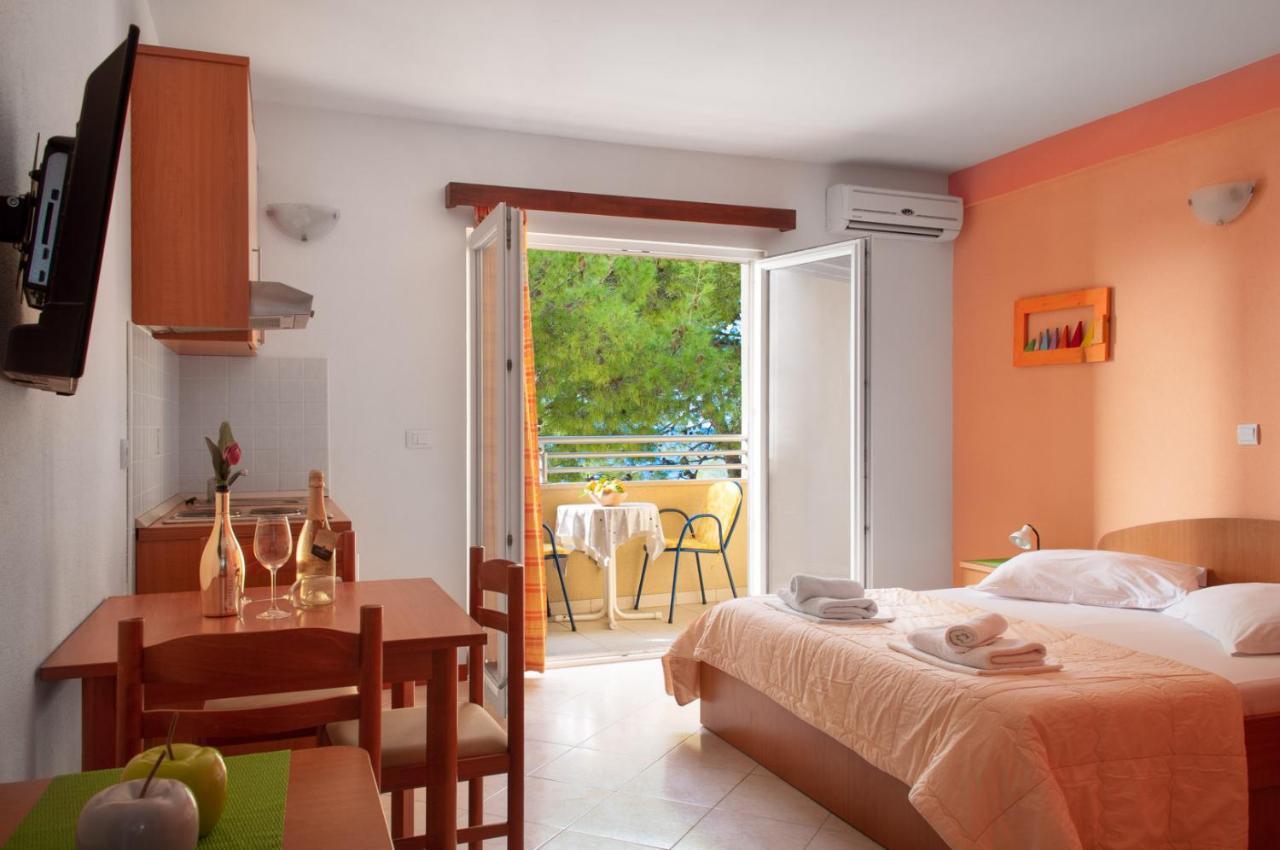 Apartments Promenada - Beachfront Tučepi Εξωτερικό φωτογραφία