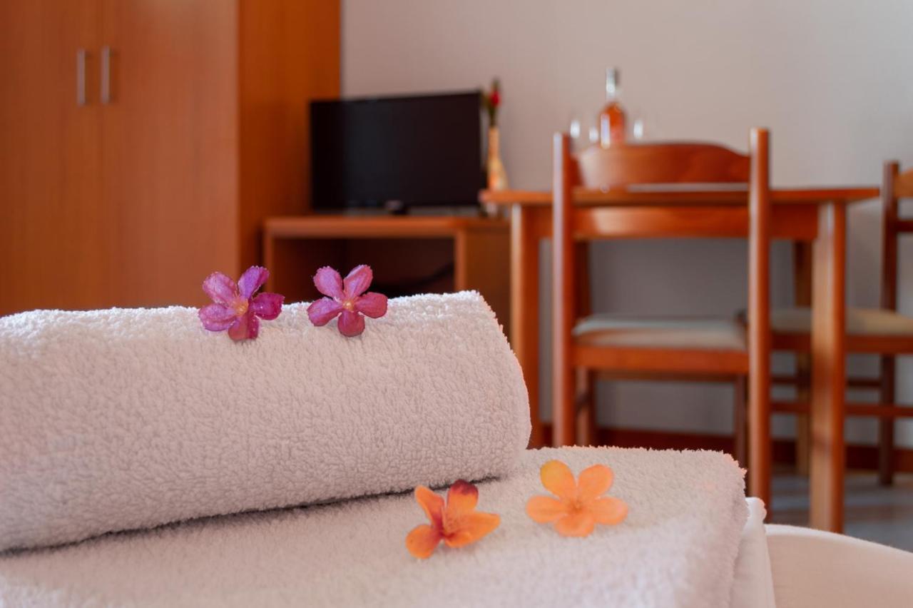 Apartments Promenada - Beachfront Tučepi Εξωτερικό φωτογραφία