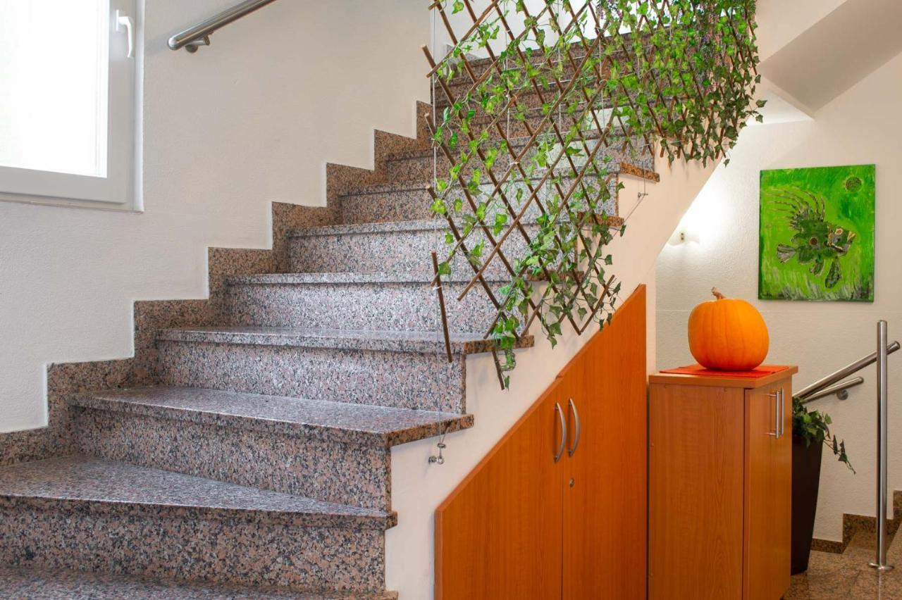 Apartments Promenada - Beachfront Tučepi Εξωτερικό φωτογραφία